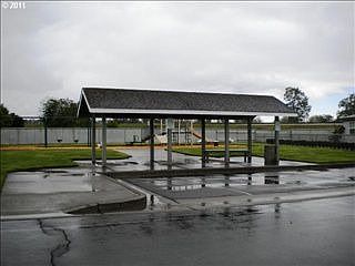 4th image of 80 Blue Heron Dr