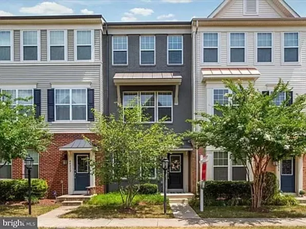 44034 Peirosa Ter, Chantilly, VA 20152