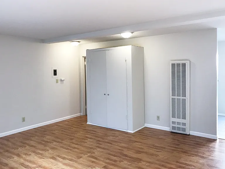 460 N Winchester Blvd #2 — Photo 7