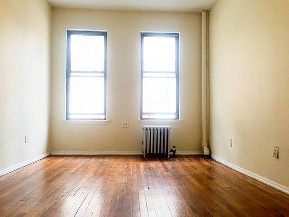 4th image of 300 Fort Washington Ave APT 2A