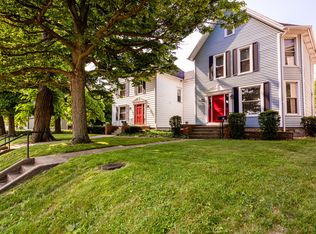 920 Broad St, Saint Joseph, MI 49085