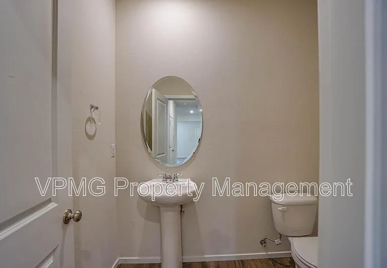2628 NE 117th Pl — Photo 14
