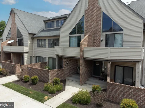 1306 Cherrington Dr, Harrisburg, PA 17110