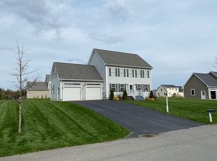 83 Virginia Ln, Bangor, ME 04401