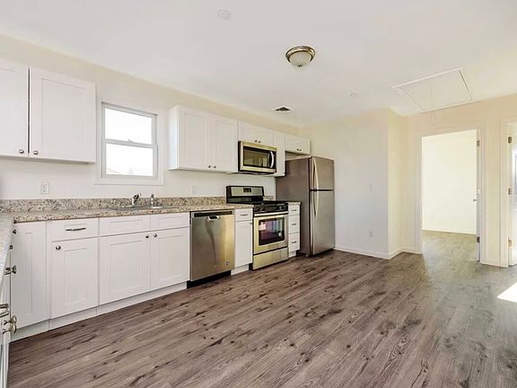 2nd image of 71 Illinois Ave #71