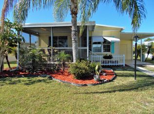 949 Pecan Cir, Barefoot Bay, FL 32976