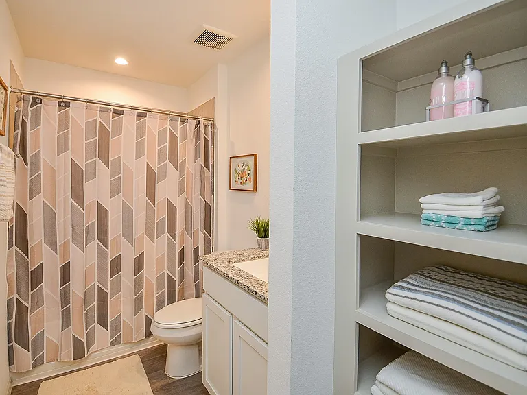 7203 Dawn View Ln — Photo 7