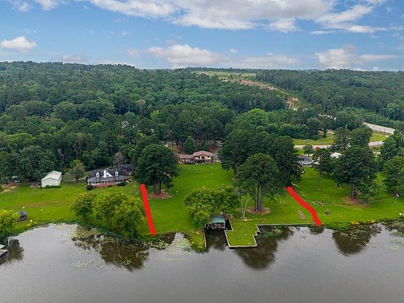 3rd image of 3850 Friendship Rd