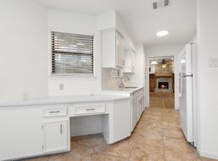 11512 Tin Cup Dr APT 304, Austin, TX 78750