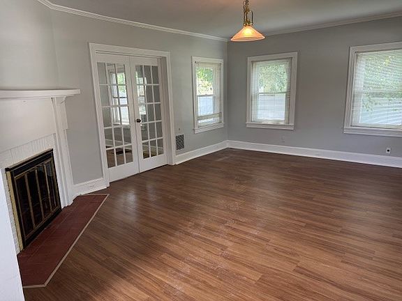 2nd image of 12 W Central Ave