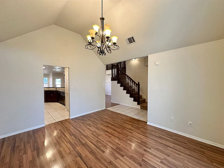 4200 Barrington Trl — Photo 13
