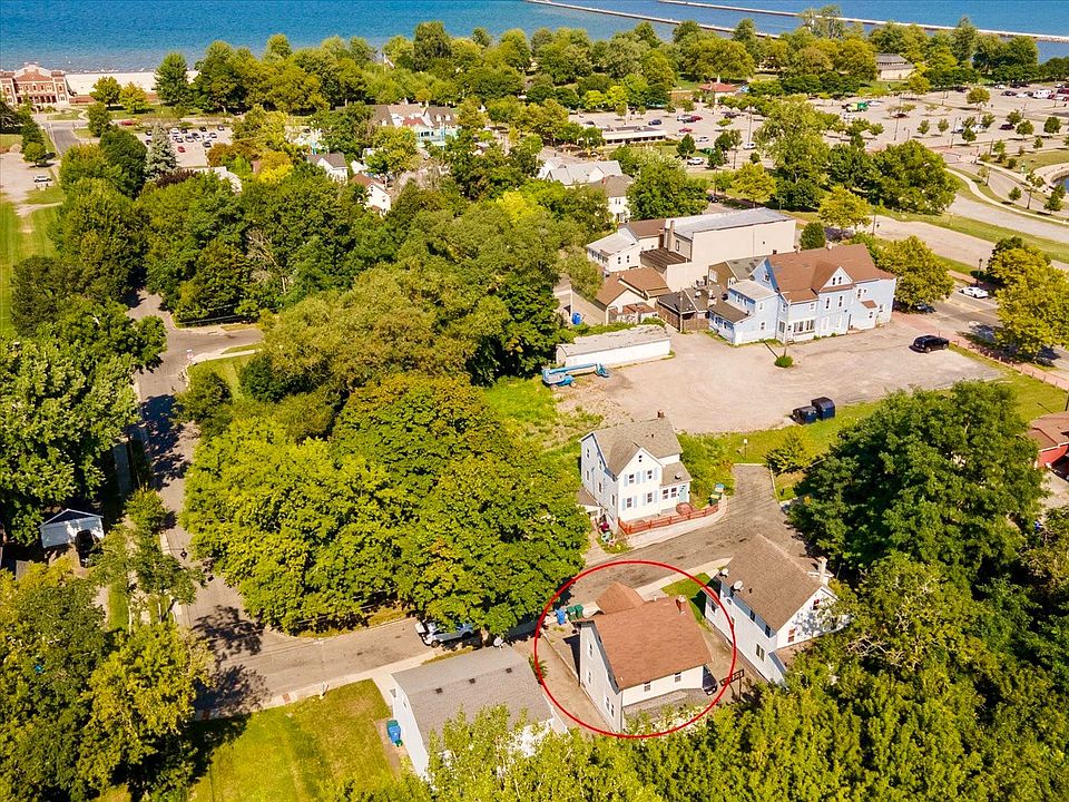 WALKING DISTANCE TO LAKE ONTARIO AND CHARLOTTE BEACH (HOUSE IS CIRCLED)