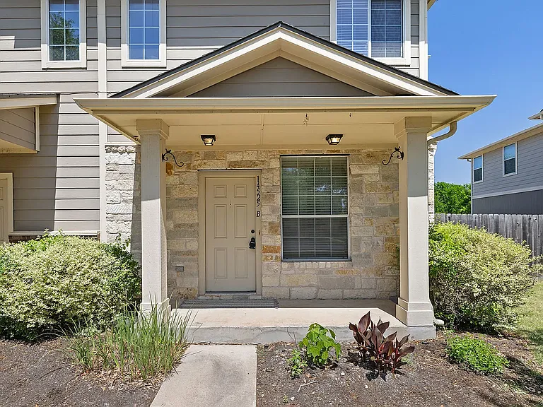 14525 Harris Ridge Blvd #B — Photo 25