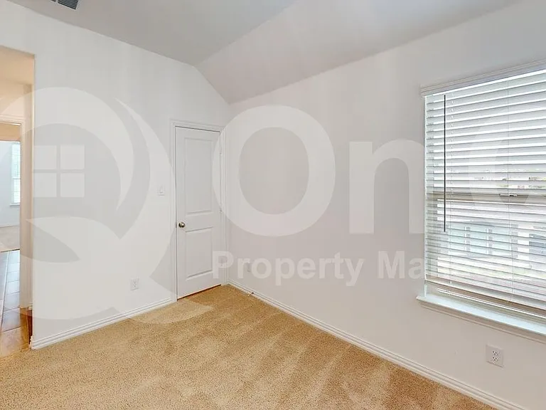 7324 Black Cherry Ln — Photo 20