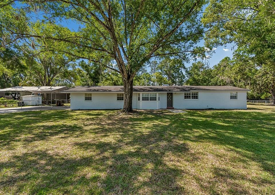 1st image of 608 Krazy Ln