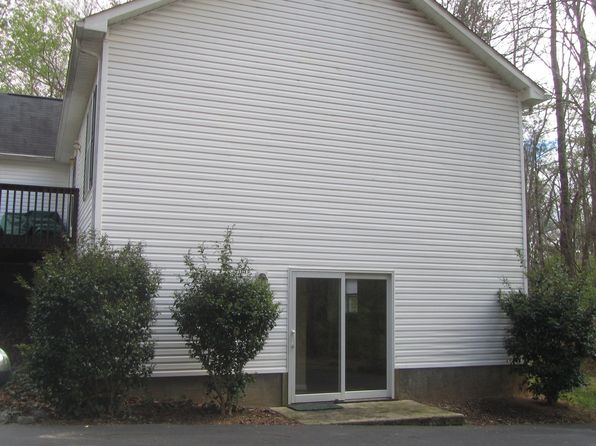 109 Jeanie Ave #B, Black Mountain, NC 28711