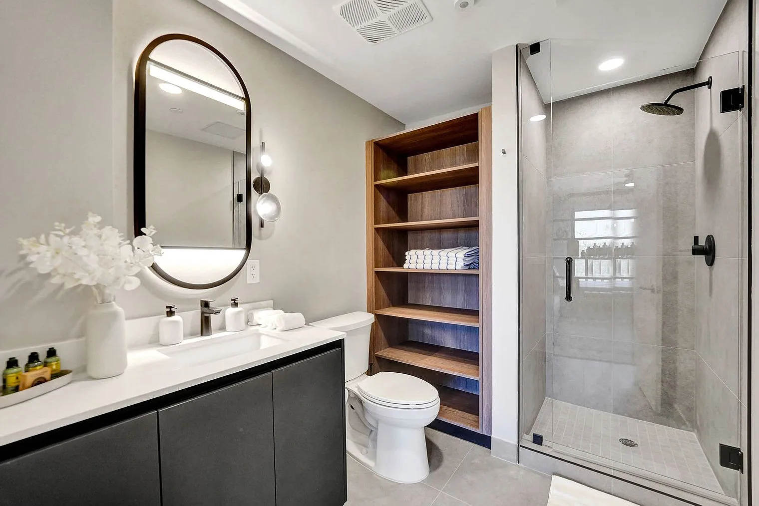 Studio, 1.0 bath, $4,480 — Photo 4