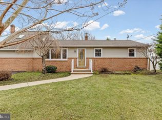 65 Fenton Ln, Chesterfield, NJ 08515