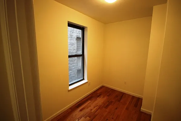 Rented by (Legacy) NY Quality Living Uptown | media 18