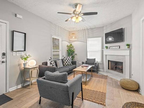 2nd image of 1296 Sells Ave SW #A