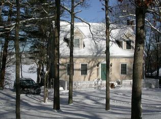 83 Lake Shore Dr, East Falmouth, MA 02536