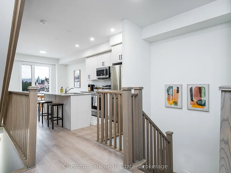 35 Dawson Dr #3 — Photo 3