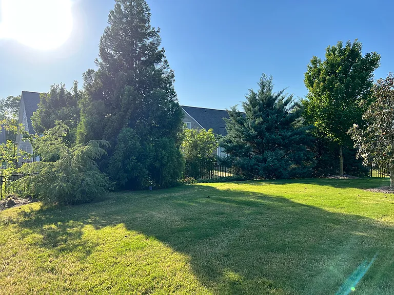 16023 Rushwick Dr — Photo 37