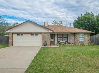 625 Reed St, Roanoke, TX 76262