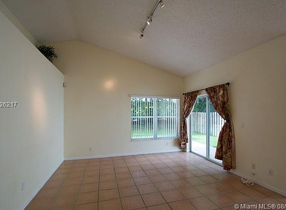 3rd image of 9223 Arborwood Cir