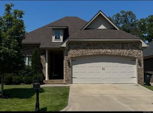 26 Bishop Pl, Little Rock, AR 72223
