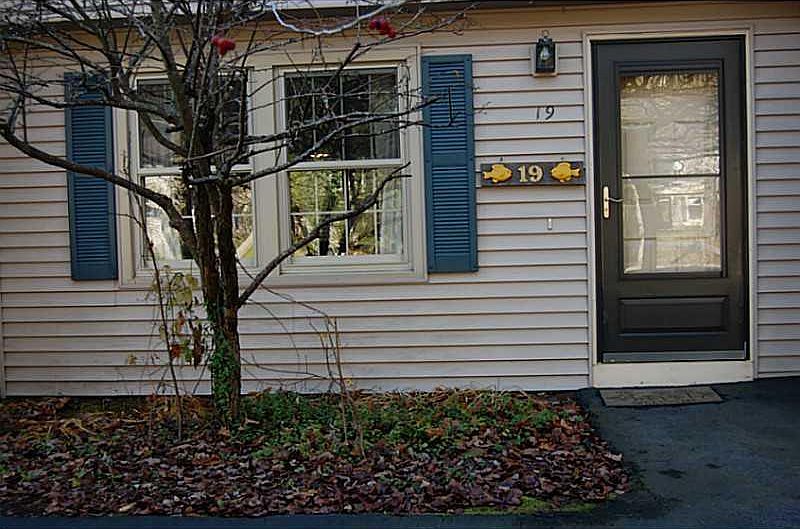 1st image of 19 Oakdale Drive #19