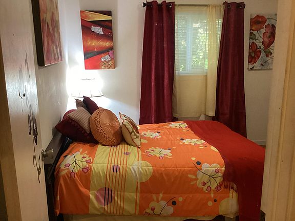 5th image of 815 Deland Ave #2
