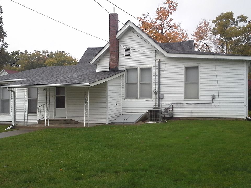 1st image of 407 S Mill St