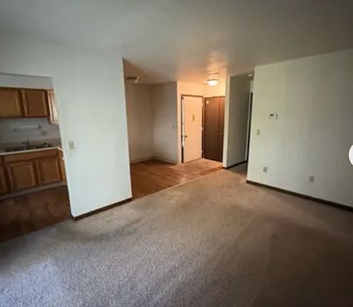 2nd image of 208 Cloverlane St #212B