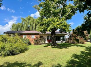 9786 State Highway 558, Albany, KY 42602