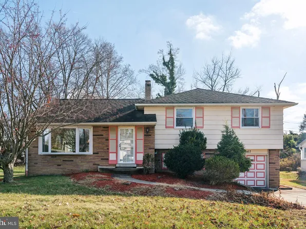 9567 Walley Ave, Philadelphia, PA 19115