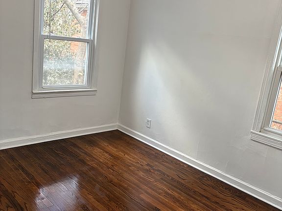 4th image of 1934 S 28th St