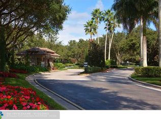 10025 NW 62nd St, Parkland, FL 33076