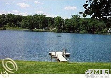 LAKEFRONT