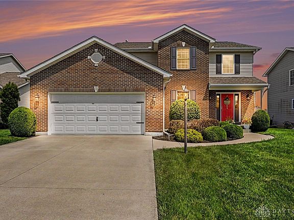 2nd image of 1159 Pond View Dr