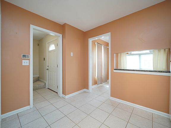 5th image of 652 Coventry Township Ln