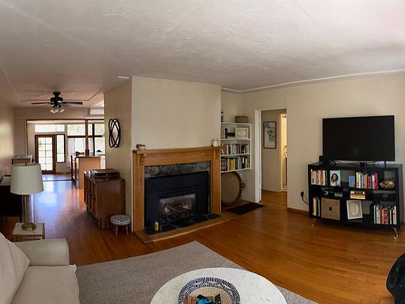 3rd image of 5164 35th St