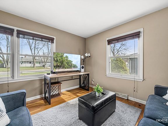 5th image of 540 N Rosedale Ave