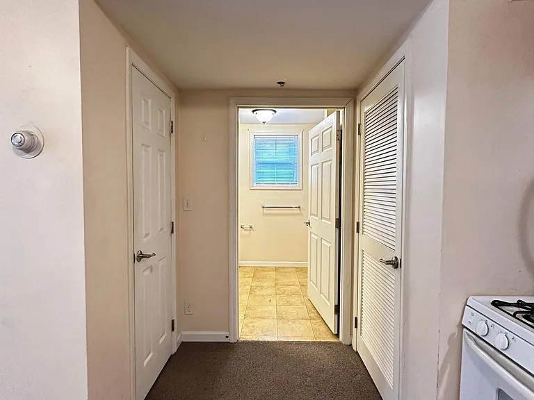 8 Parker St #4 — Photo 7