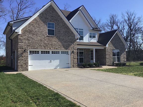 2nd image of 810 Licinius Ln