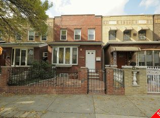 2118 45th St, Astoria, NY 11105