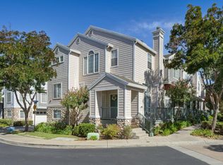 2 Passage Ln, Redwood City, CA 94065