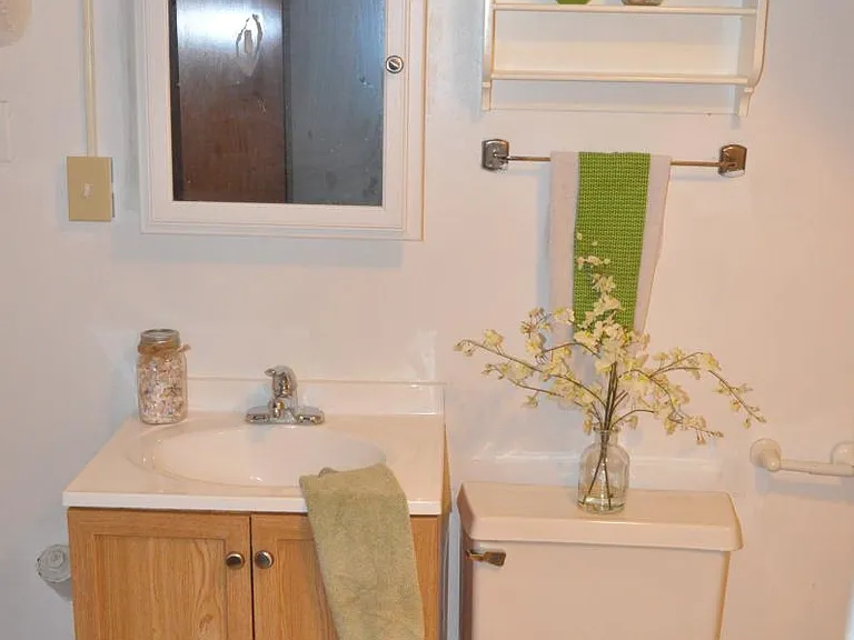 118 Ferris Pl #1 — Photo 2