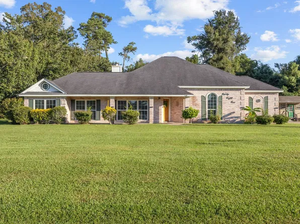 3810 Whippoorwill St, Orange, TX 77630