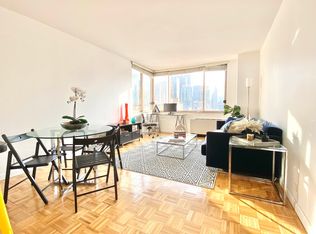 350 W 50th St APT 9C, New York, NY 10019